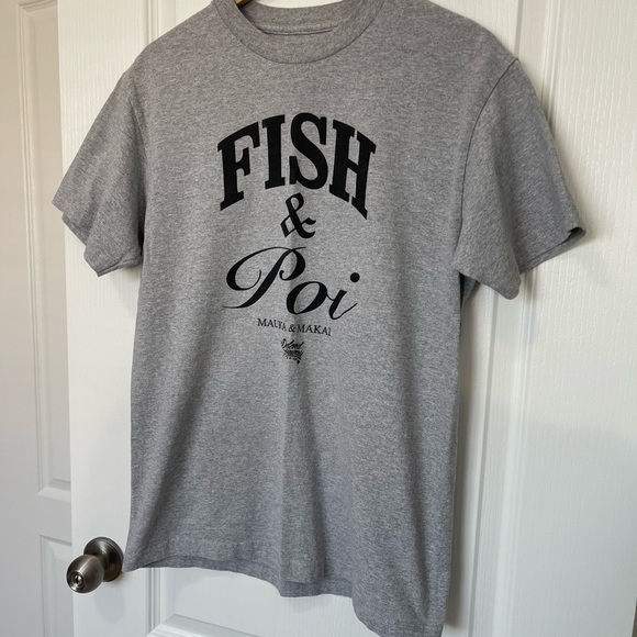 Defend Hawaii Fish and Poi Tee - Picture 3 of 9